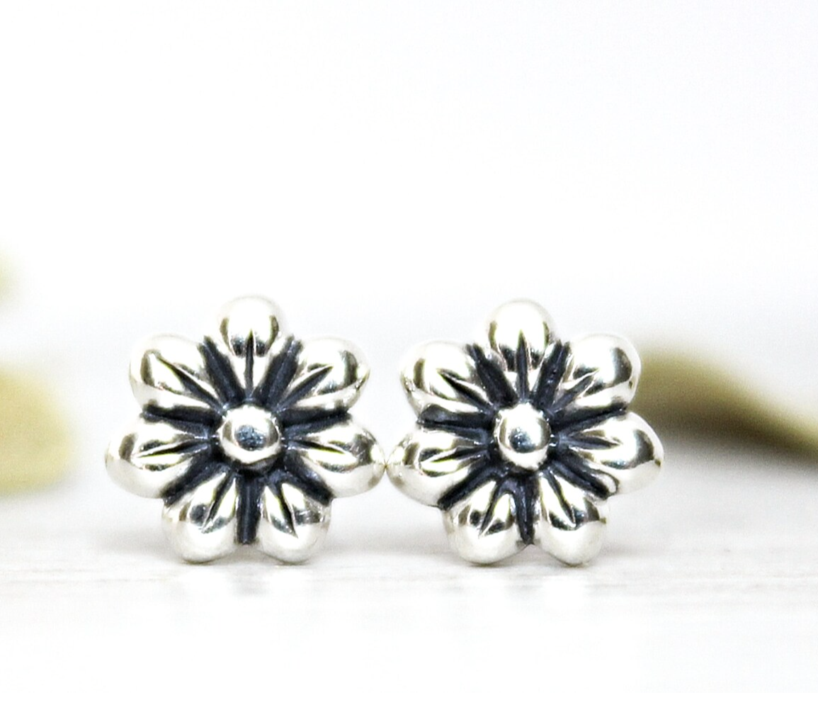 Tribomo Jewelry