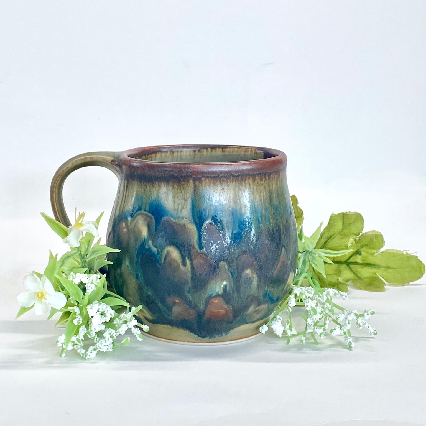 Butterfield Pottery - Curved Mug