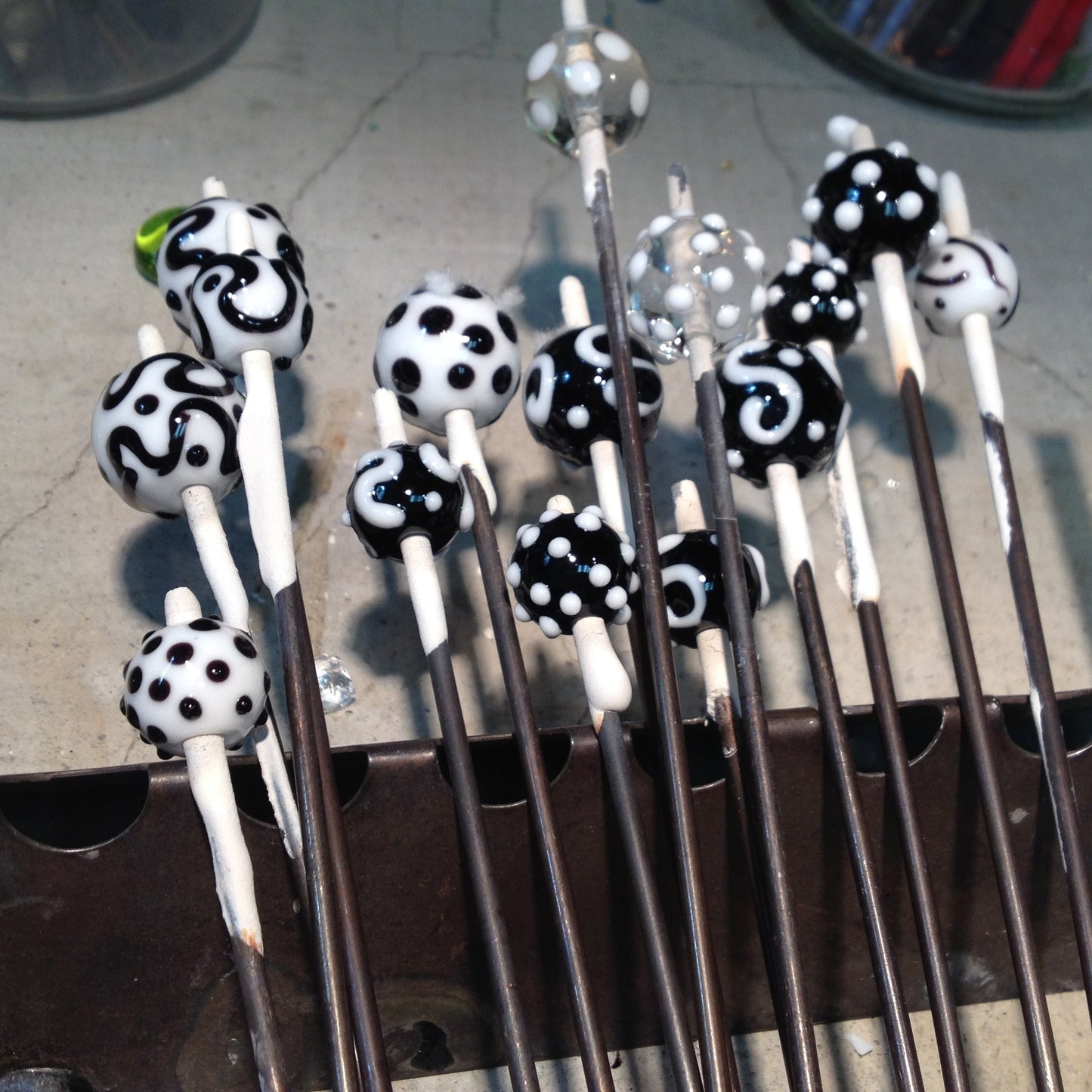 Glass Bead Intensive with Holly Kenny